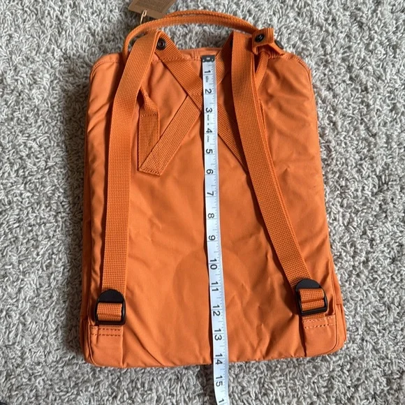 Fjallraven Kånken Spicy Orange Backpack NWT - Picture 7 of 8